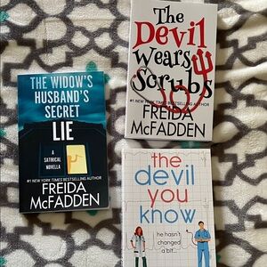 Freida McFadden Book Set